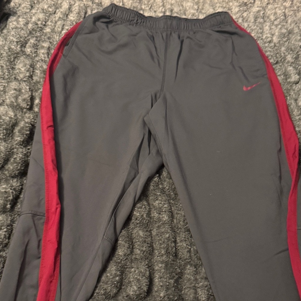 Nike Mens Charcoal and Crimson Joggers